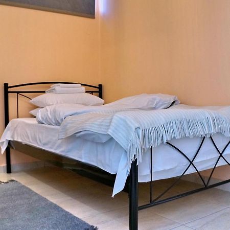 Aroma Rent House 2 Mytilene Exterior photo