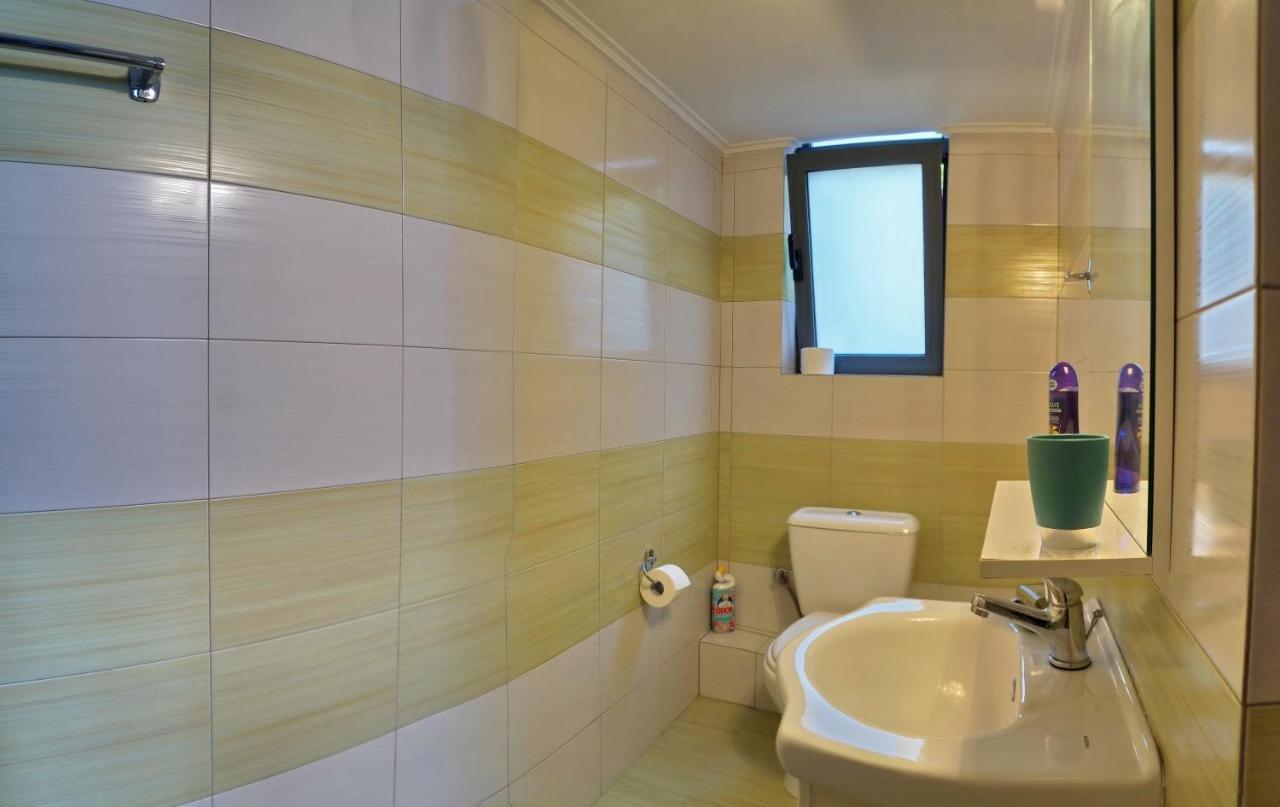 Aroma Rent House 2 Mytilene Exterior photo